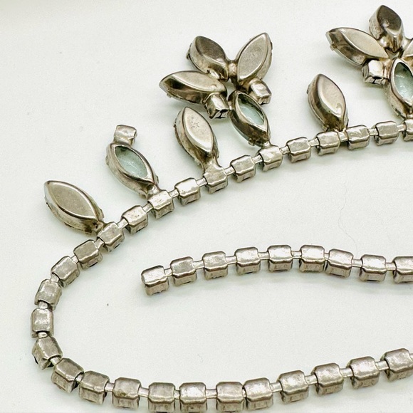 Vintage Blue Rhinestone Necklace - Picture 7 of 14